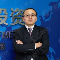 李春明