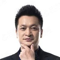 张巍