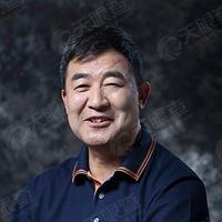 杨飞