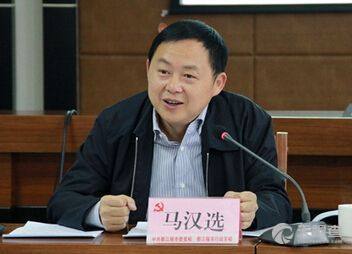 都江堰原市长被指收受三千余万,两套房各登记在侄儿侄女名下 马汉选