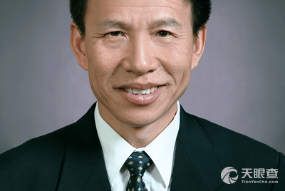 "普通统计学"的课程大纲,授课教师为北京大学数学科学学院耿直教授