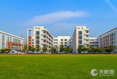 郑州市郑开学校